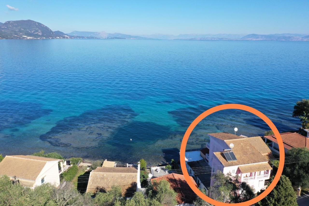 Seafront Villa Ourania Месонґі Екстер'єр фото